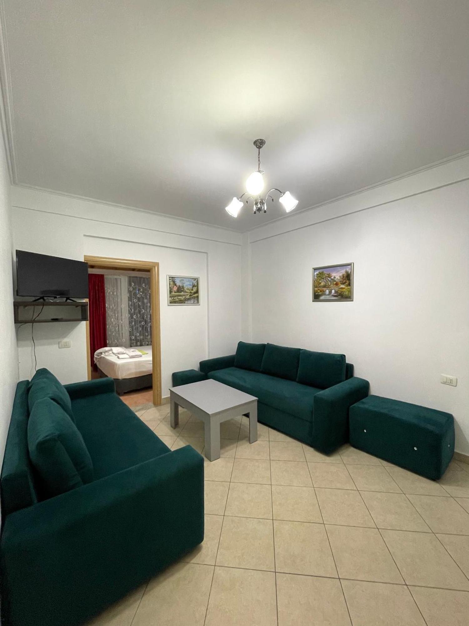 Apartments Monika Sarandë Eksteriør billede